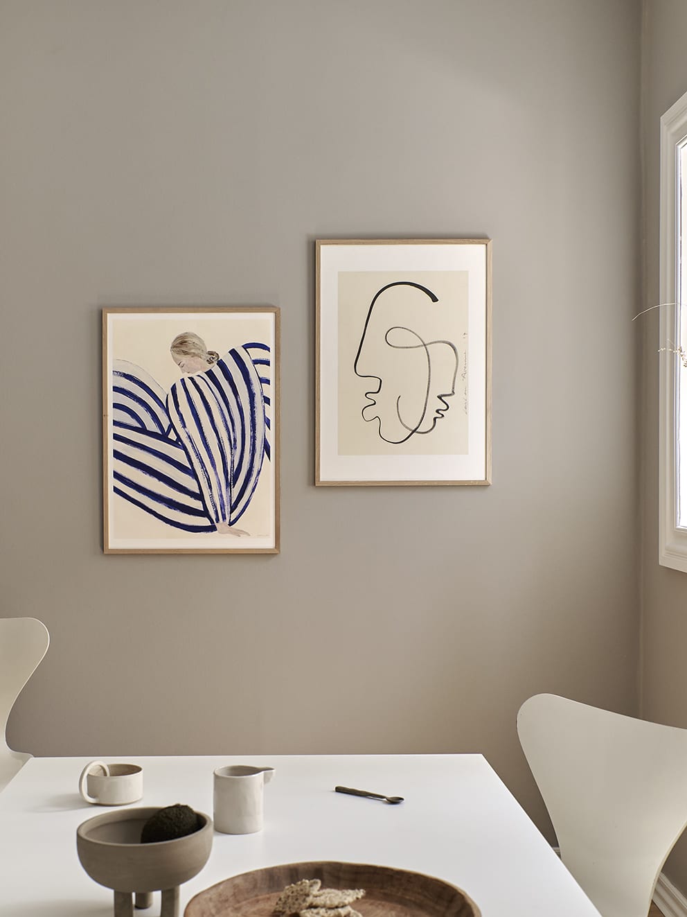 Sofia_Lind_Blue_Stripe_At_Concorde_Lifestyle_03_Low_Res