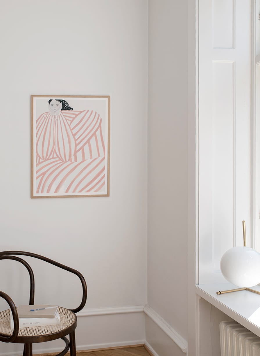 Sofia_Lind_Still_Waiting_Lifestyle_Low_Res-1