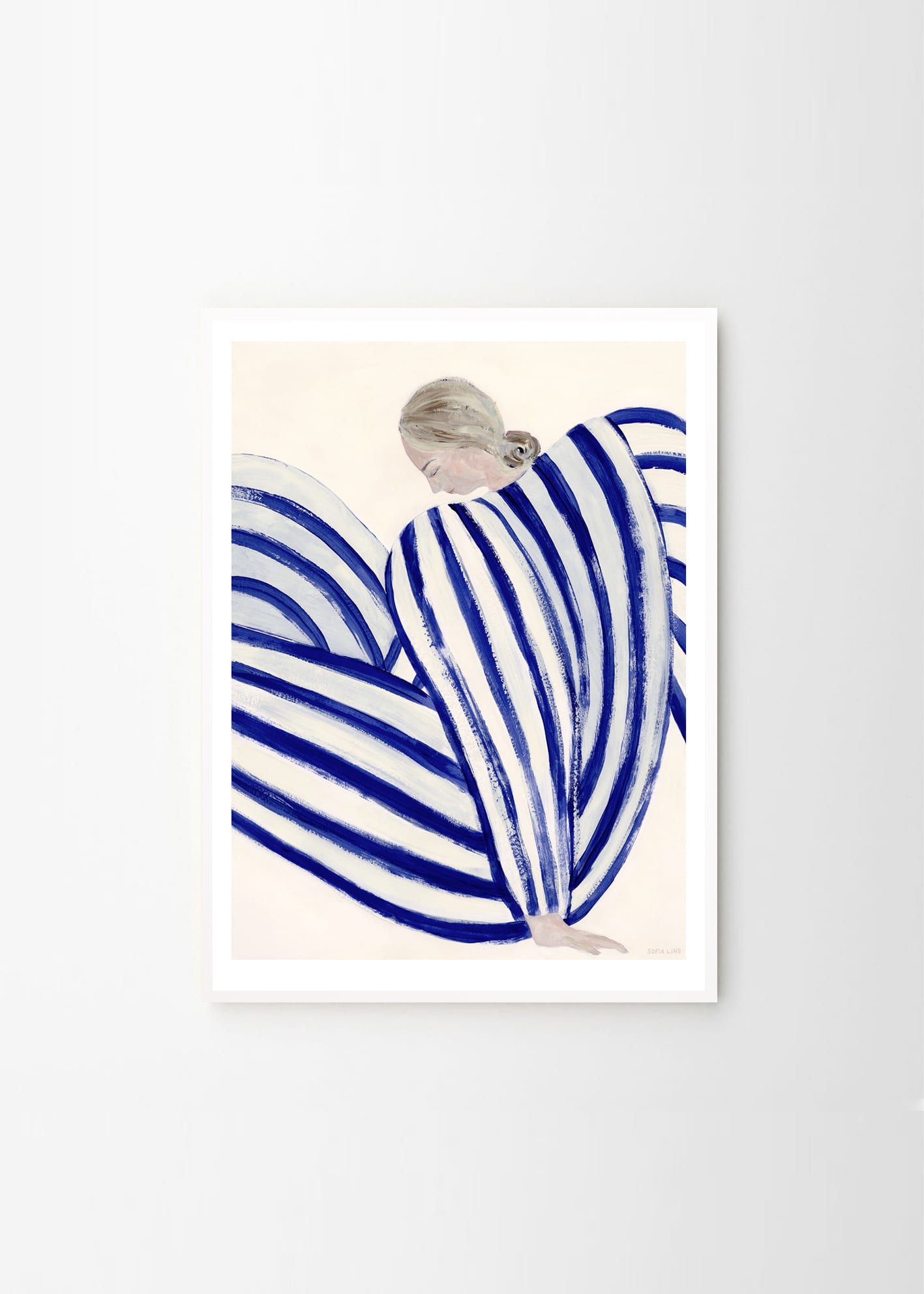 Sofie_Lind_Blue_Stripe_At_Concorde_Frame_White_Oak_Low_Res