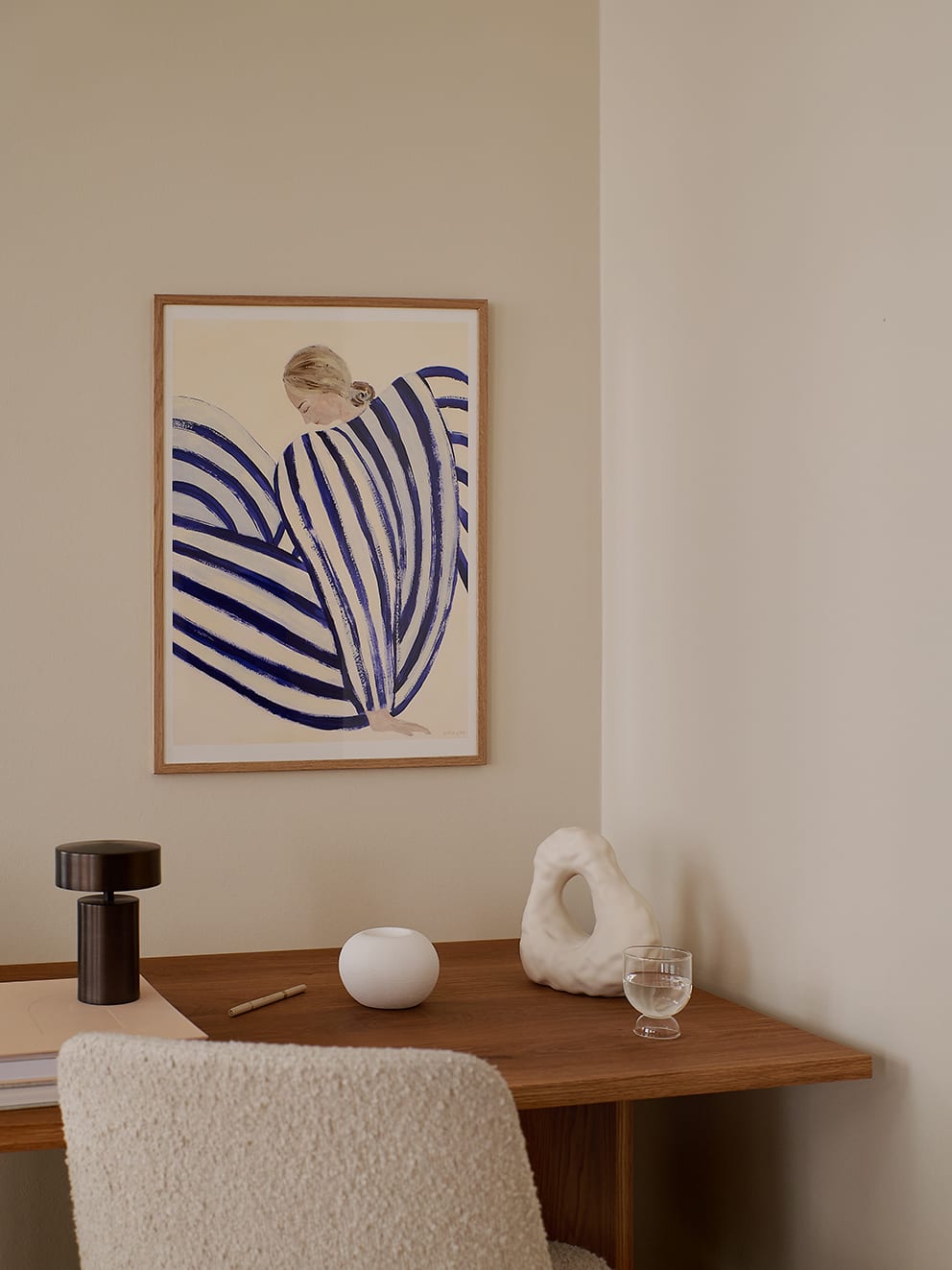 Sofie_Lind_Blue_Stripe_At_Concorde_Lifestyle_Low_Res