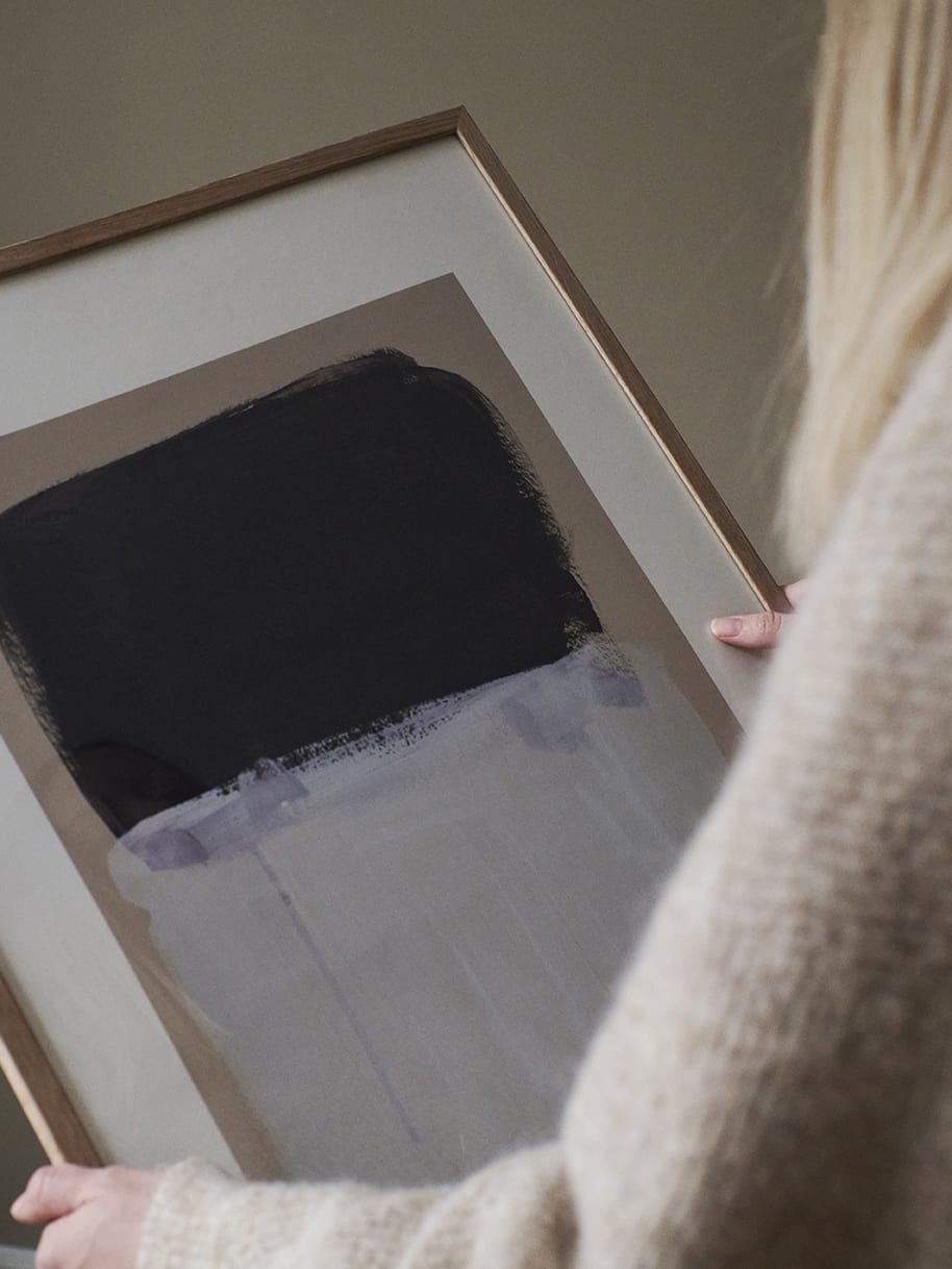 Berit_Mogensen_Lopez_Painted_Surface_Lifestyle_4_Low_Res