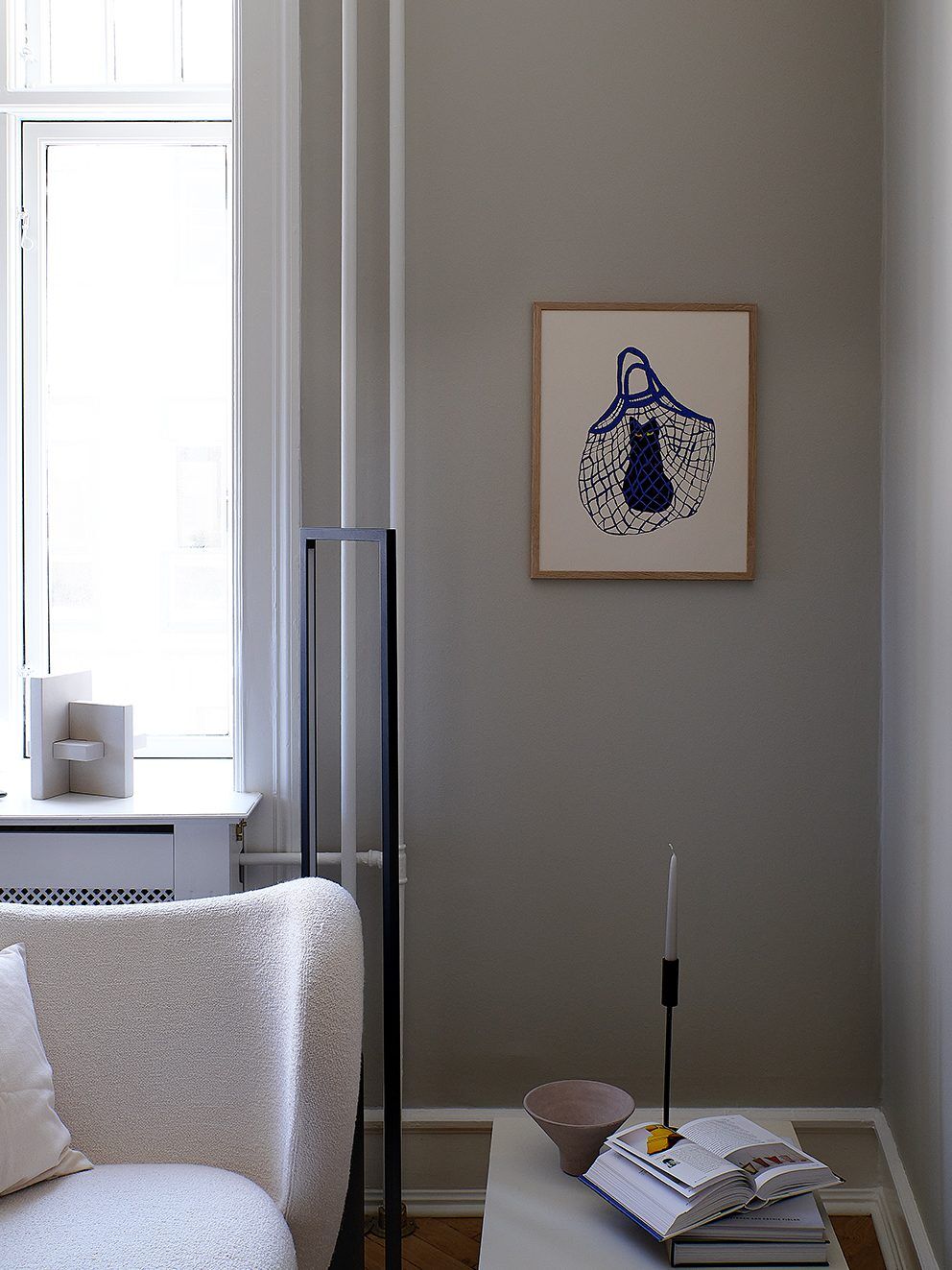 Chloe_Purpero_Johnson_The_Cats_In_The_Bag_Lifestyle_Low_Res