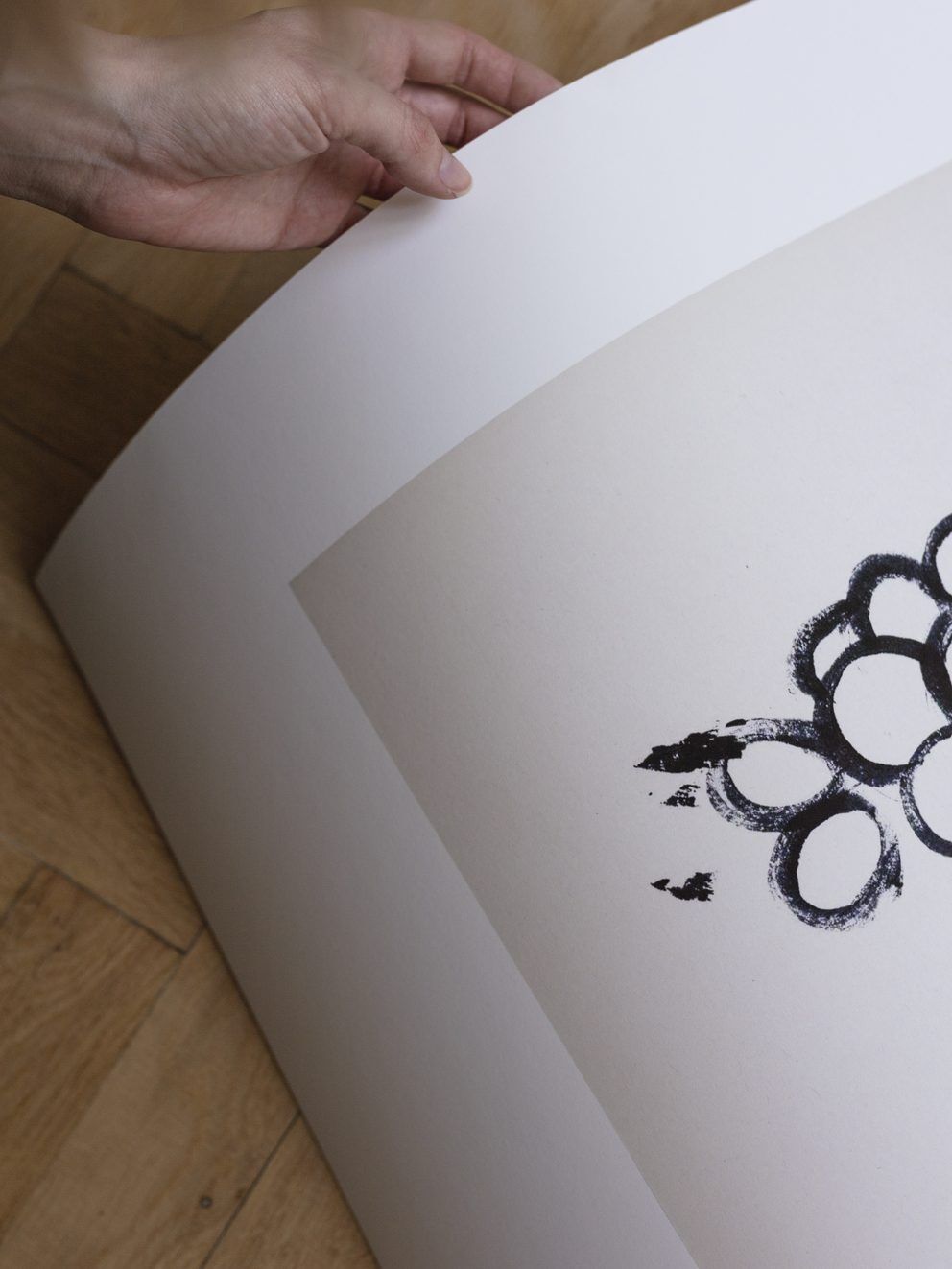 Lena_Wigers_Grapes_Close_Up2_Low_Res