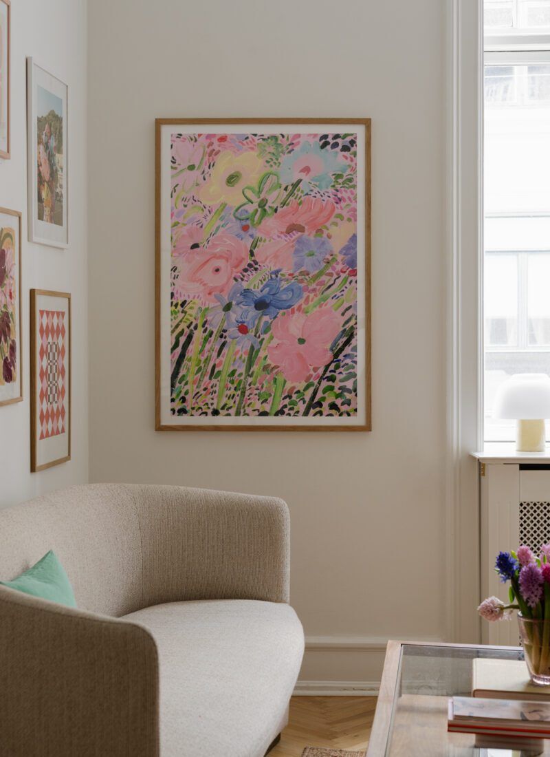 Katy_Smail_Summer_Meadow_Lifestyle_Low_Res-800x1100