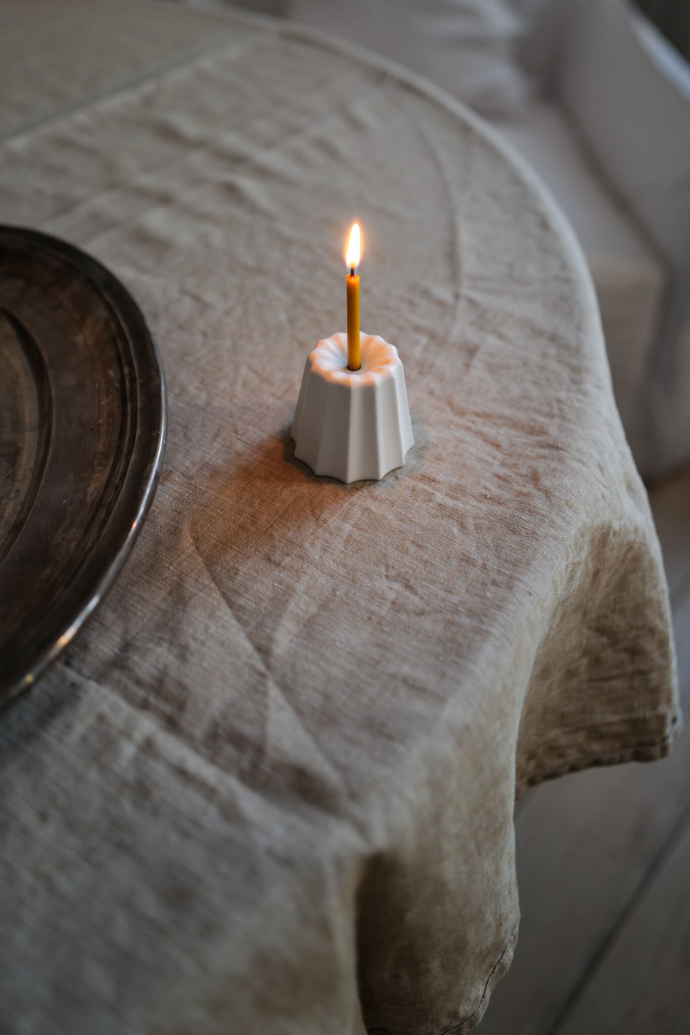 Porcelain Candle Holder 01