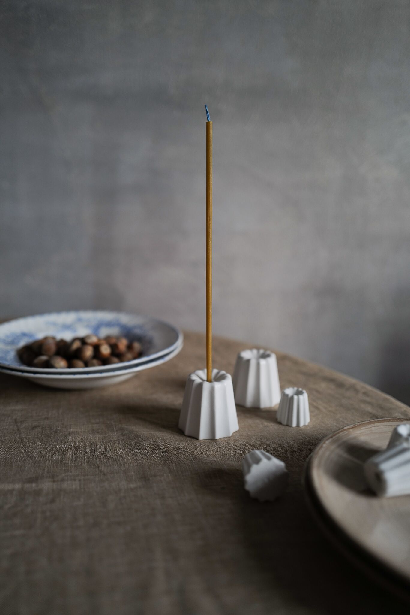 Porcelain Candle Holder 04